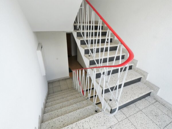 lichtdurchflutetesTreppenhaus