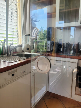 Glasschiebetür zur Küche