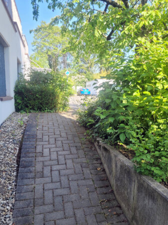 Rampe zum Fahrradkeller