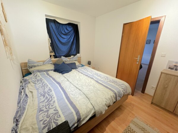 Schlafzimmer zum Garten raus
