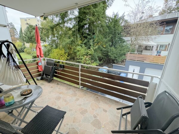 großer Balkon