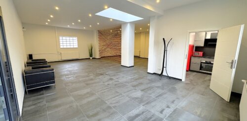 Zentrale Gewerbeeinheit in top Lage