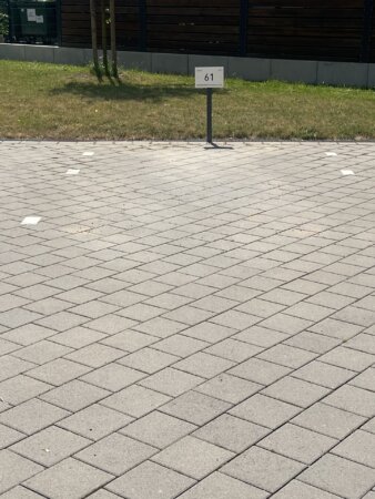PKW - Außenstellplatz
