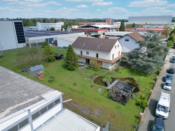 super Lage für Gewerbe und Industrie