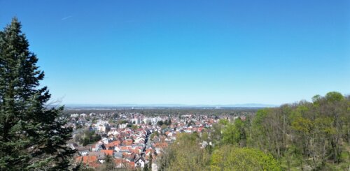 Traumgrundstück mit Fernblick - ruhige und begehrte Hanglage