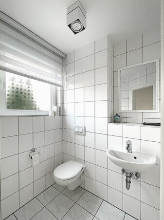 helles Gäste-WC