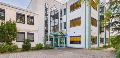 3000 m² Gewerbe + 50 Parkplätze – für Büro, Gesundheit, Produktion, Schulung