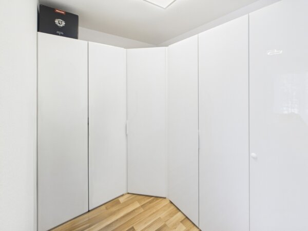 Ankleidebereich inklusive Schränke