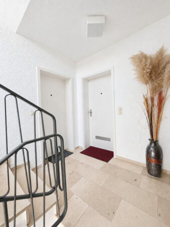 gepflegtes Trepopenhaus