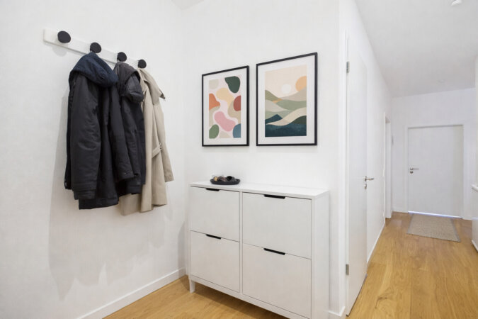 einladender Eingangsbereich mit genügend Platz für eine Gardarobe