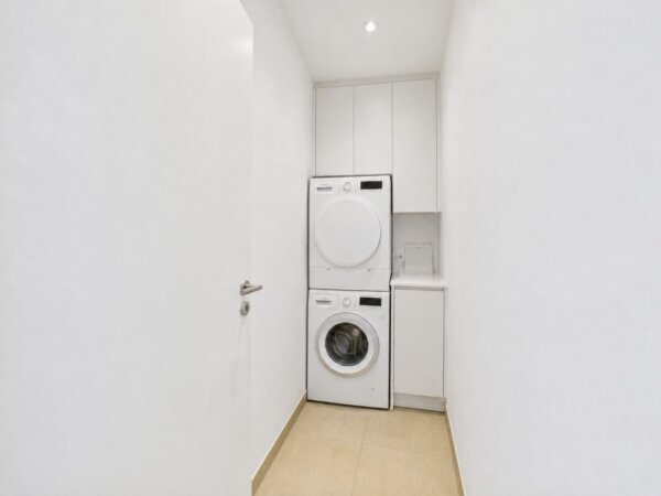 praktischer Waschraum in der Wohnung