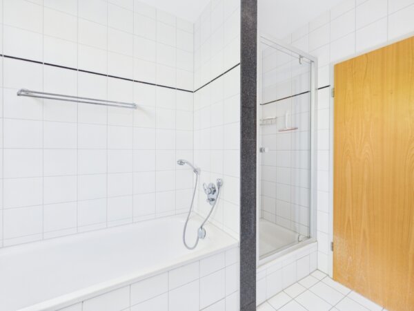 ...und Dusche