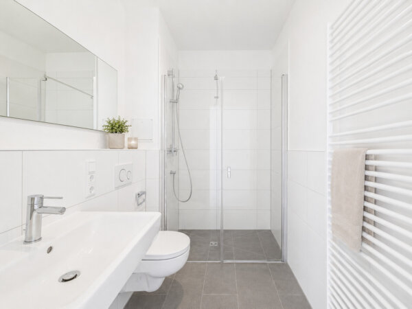 modernes Badezimmer